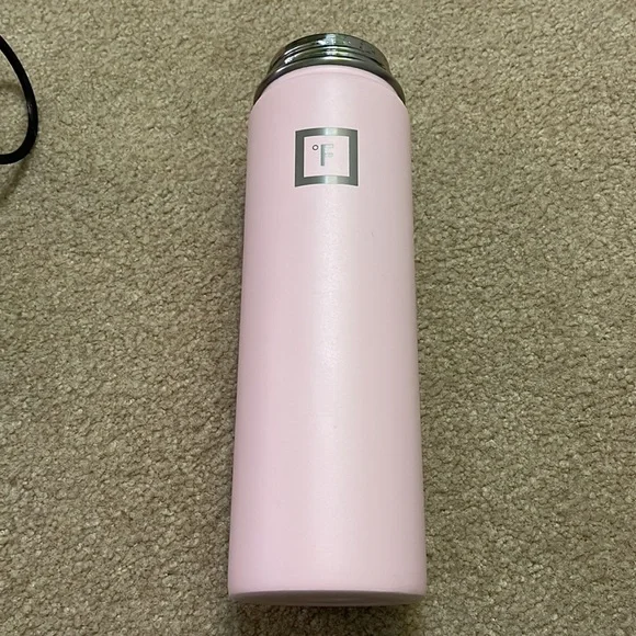22oz Iron Flask insulated water bottle. Rose color. EUC - Picture 3 of 9